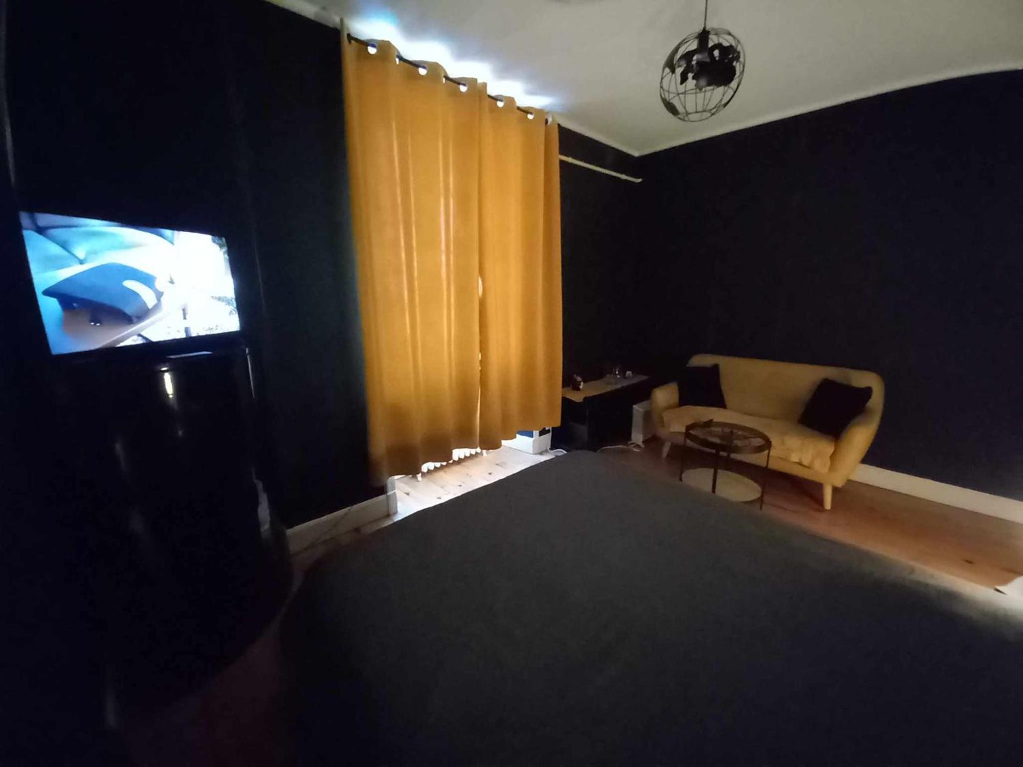 L'Appart De Babou Rez De Chaussee Parking Free Draps Wifi Thiers Bagian luar foto